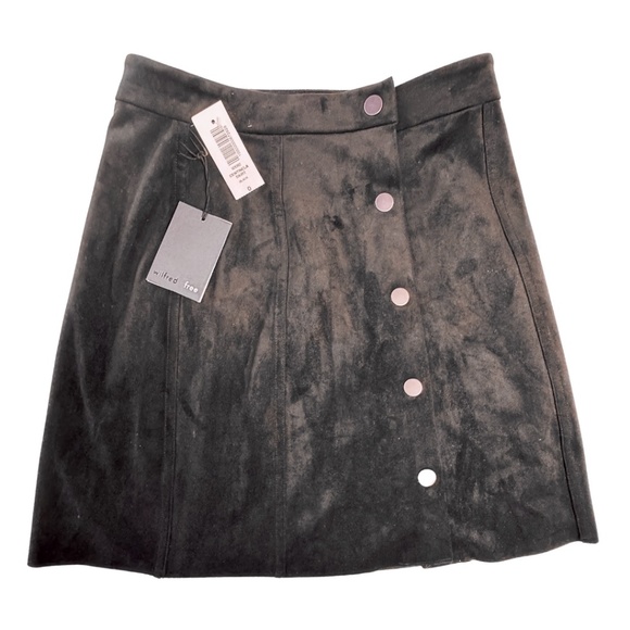 NWT Wilfred Centinela Skirt | Black Suede| Size 0 - Picture 2 of 3